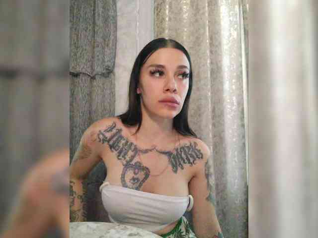 deva_maria webcam