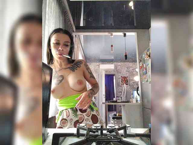 deva_maria webcam