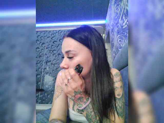 deva_maria webcam