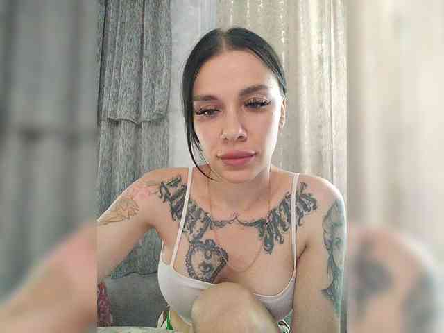 deva_maria webcam