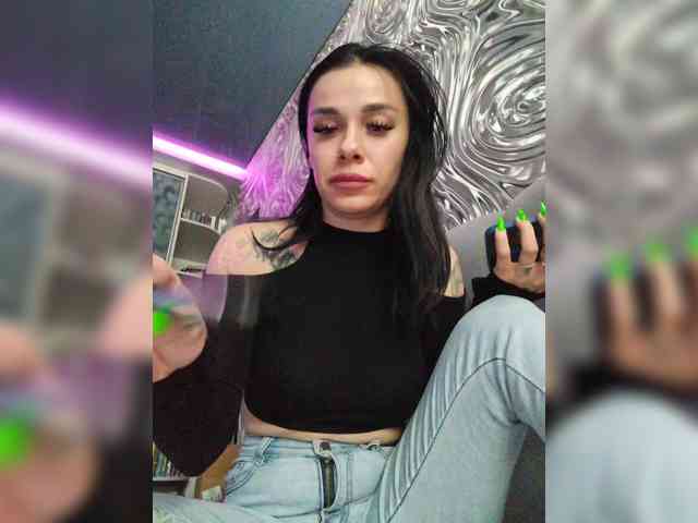 deva_maria webcam