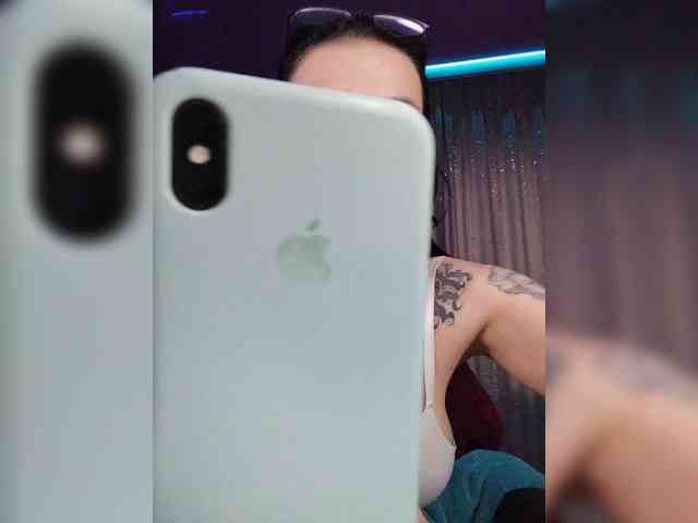 deva_maria webcam
