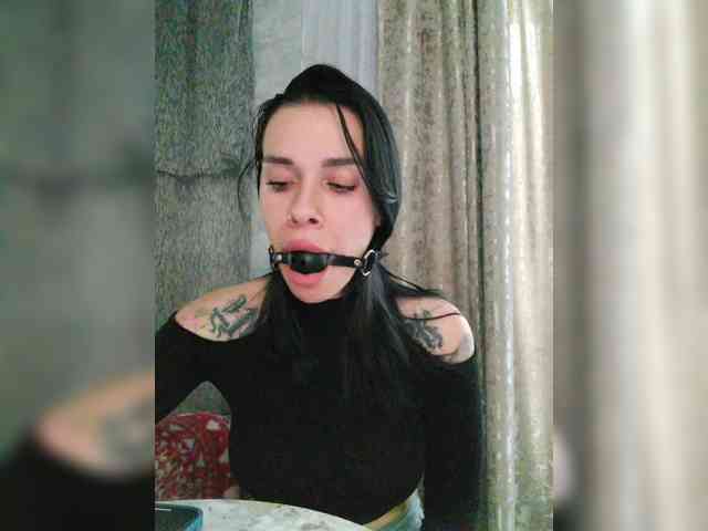 deva_maria webcam