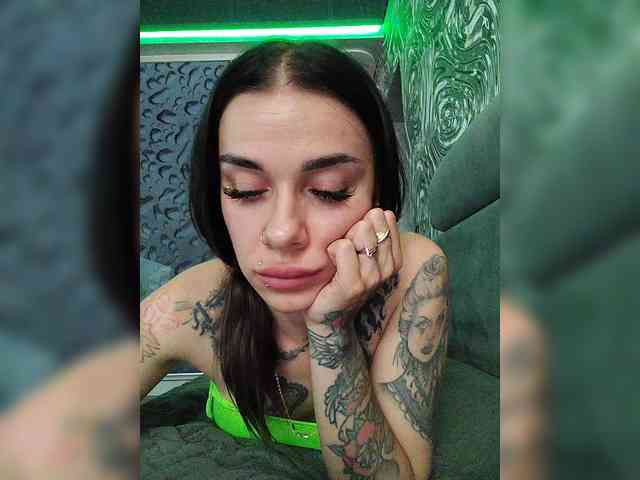 Модель: deva_maria