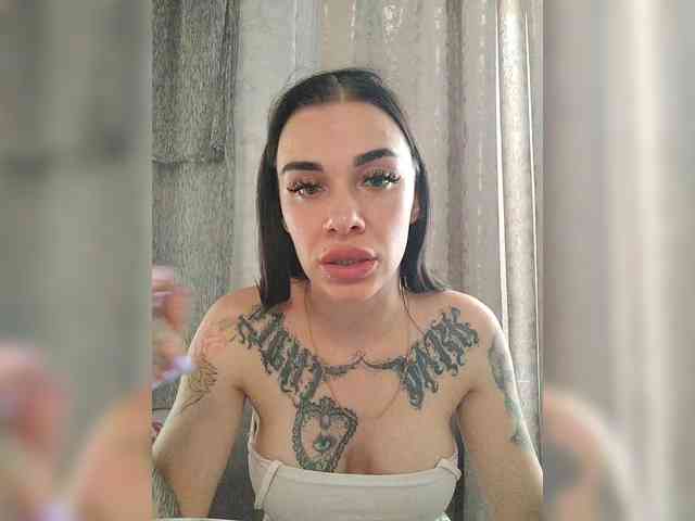 deva_maria webcam