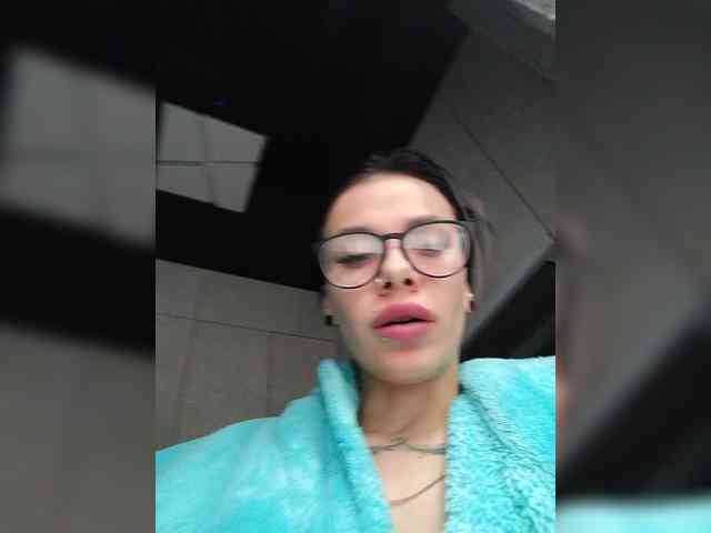 deva_maria webcam
