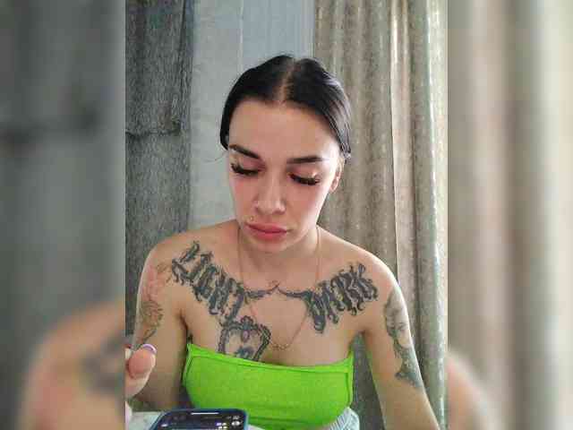 deva_maria webcam