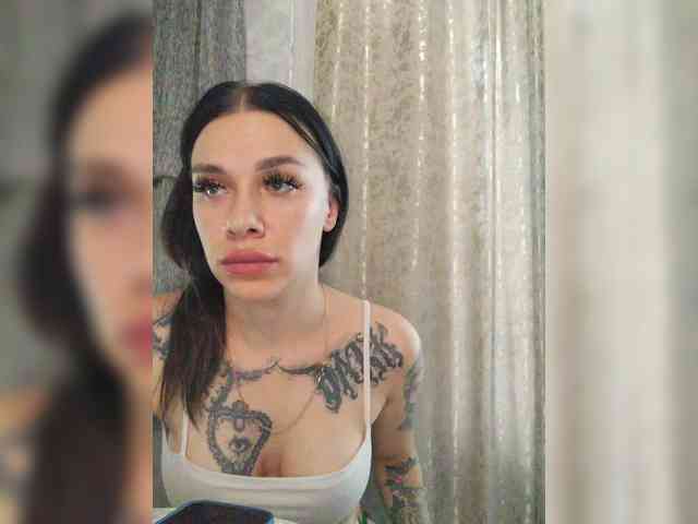 deva_maria webcam
