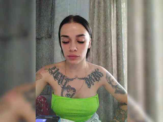 deva_maria webcam