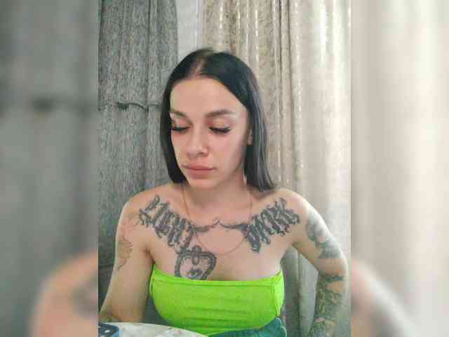 deva_maria webcam