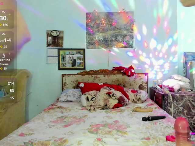 ladyred1's BongaCams show and profile