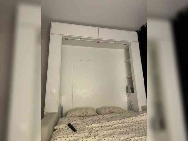 EmelyExx webcam