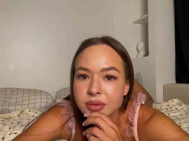 EmelyExx webcam