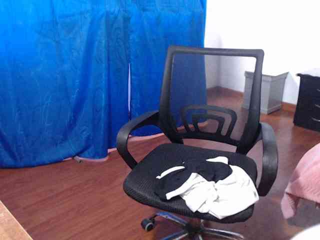 valak133 webcam