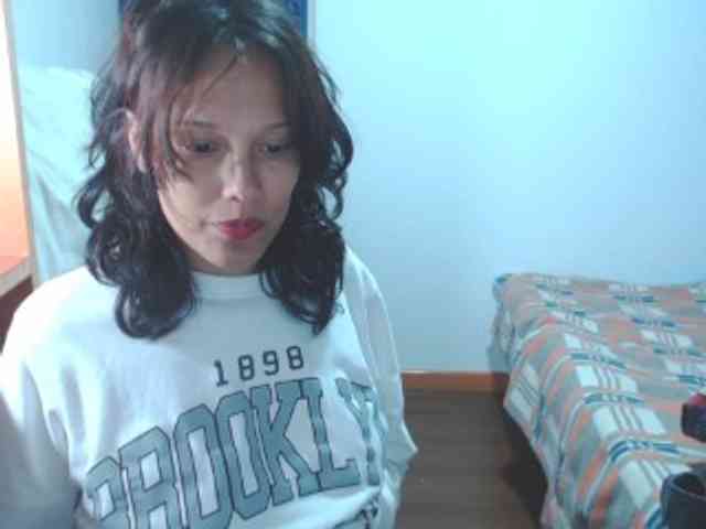 valak133 Live Webcam on BongaCams