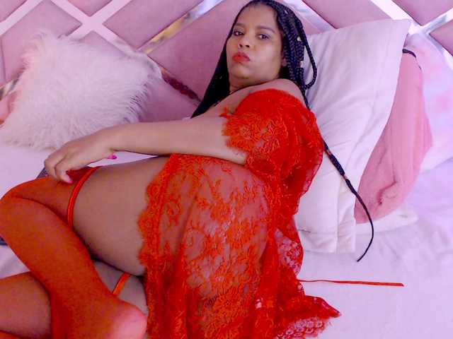 NiaPratt's BongaCams show and profile