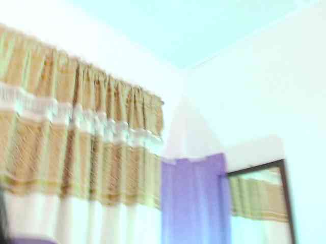 NiaPratt webcam