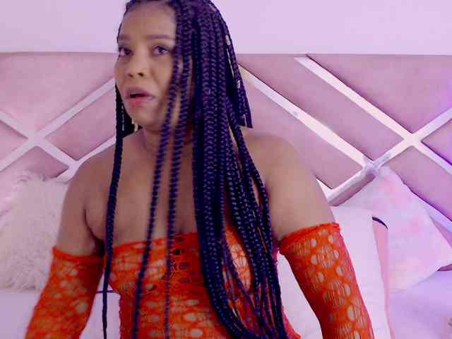 NiaPratt Live Webcam on BongaCams