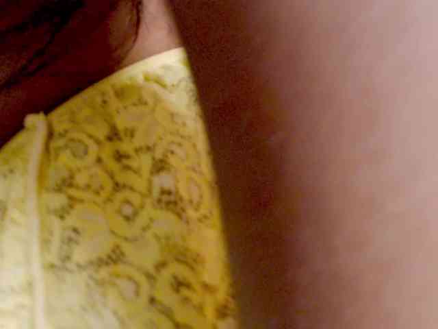 NiaPratt webcam