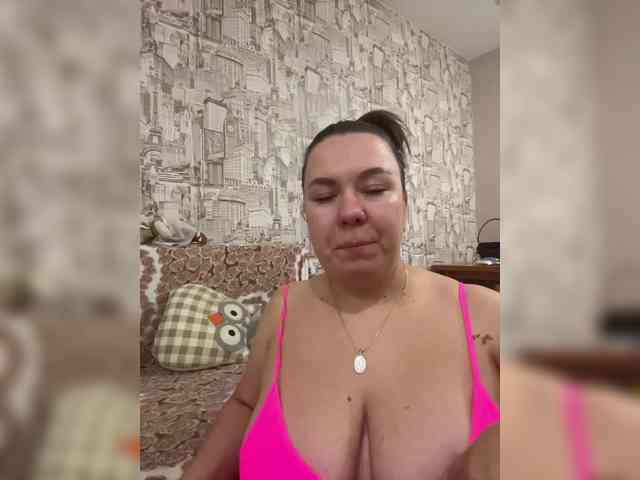 -BuSiNkA webcam