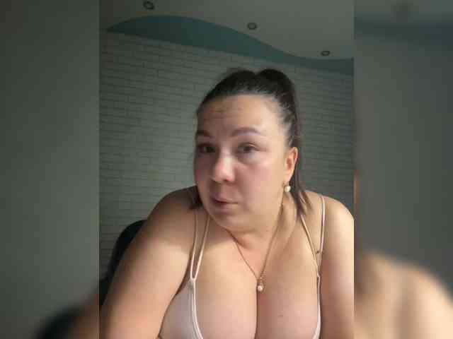 -BuSiNkA webcam