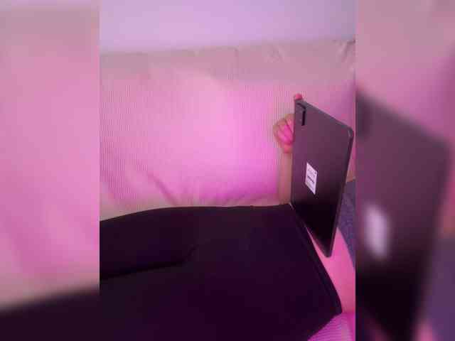 Sha_dee webcam