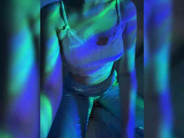 Sha_dee webcam