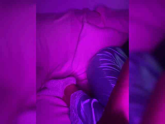 Sha_dee webcam