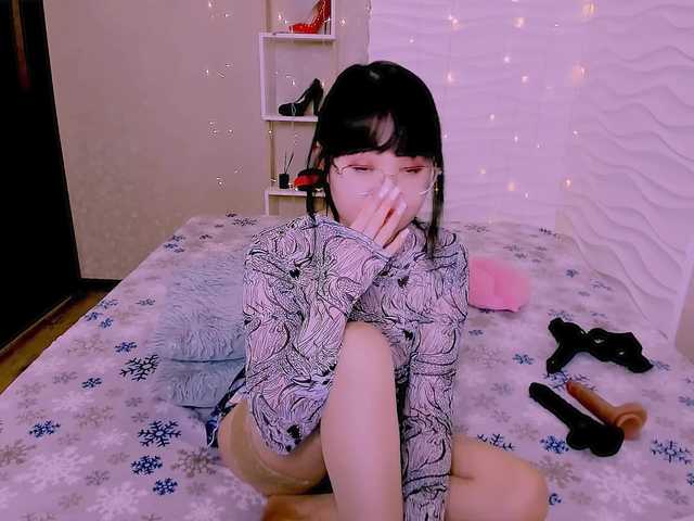 LianaYun's BongaCams show and profile