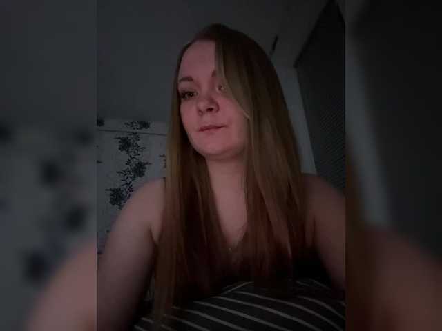 leila17's BongaCams show and profile
