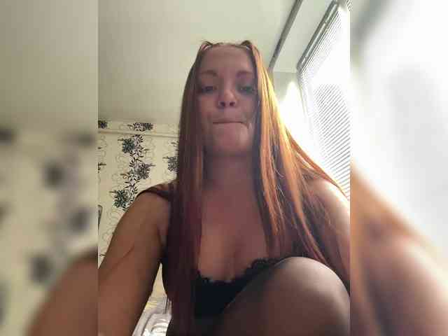 leila17 webcam