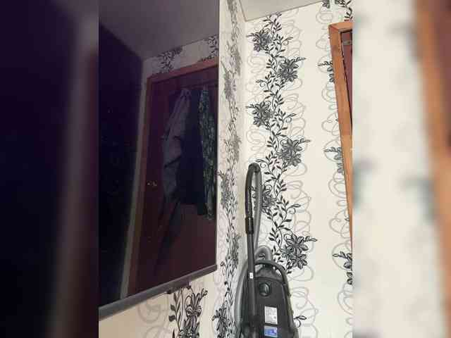 leila17 webcam
