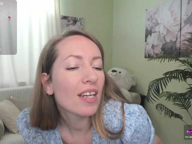 Melodey's BongaCams show and profile