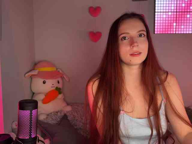 LissaSkarlet webcam