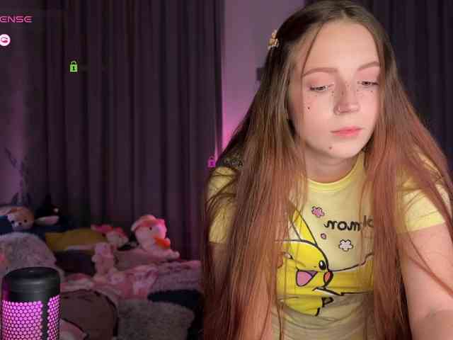 LissaSkarlet webcam