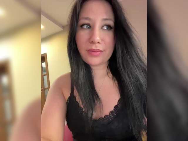 -Wild-Cat-'s BongaCams show and profile