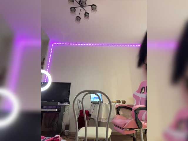 -Wild-Cat-'s BongaCams show and profile