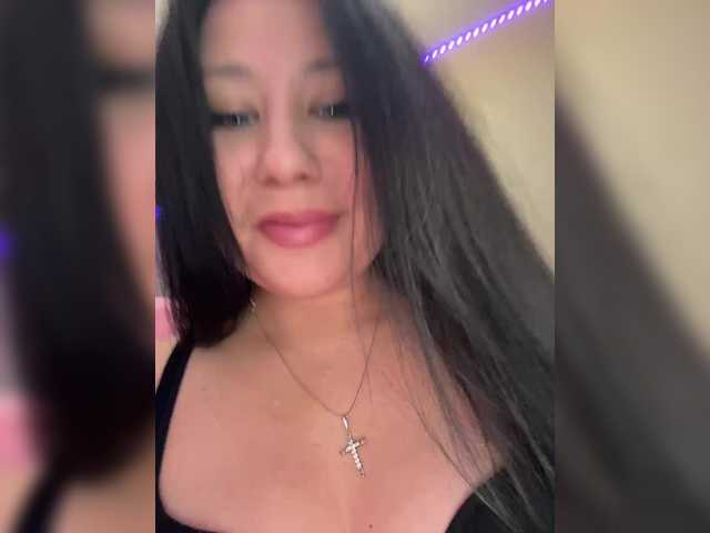 -Wild-Cat-'s BongaCams show and profile