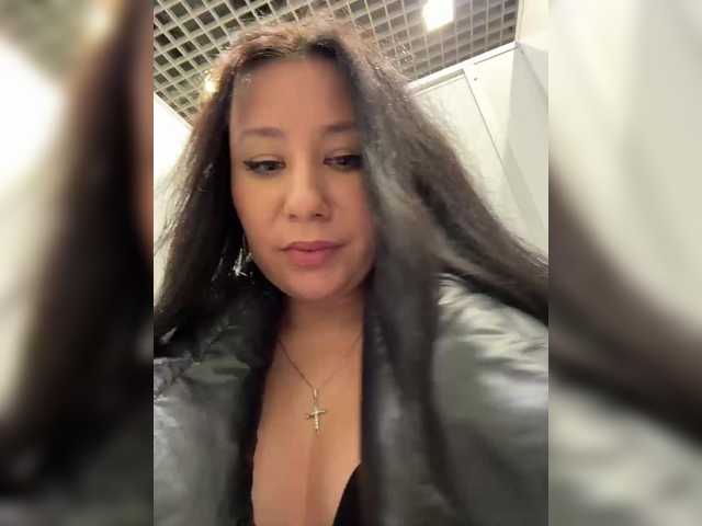 -Wild-Cat-'s BongaCams show and profile