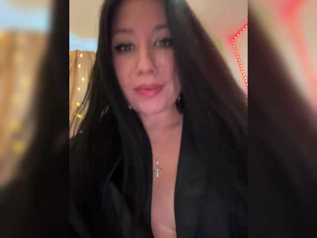 -Wild-Cat-'s BongaCams show and profile