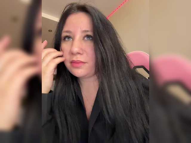 -Wild-Cat-'s BongaCams show and profile