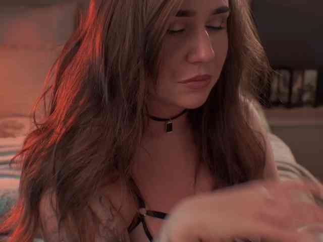 MaryArty_ webcam