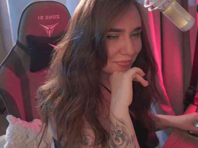 MaryArty_ webcam