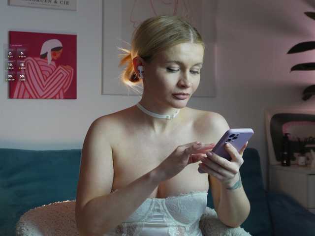 kartinkaa's BongaCams show and profile