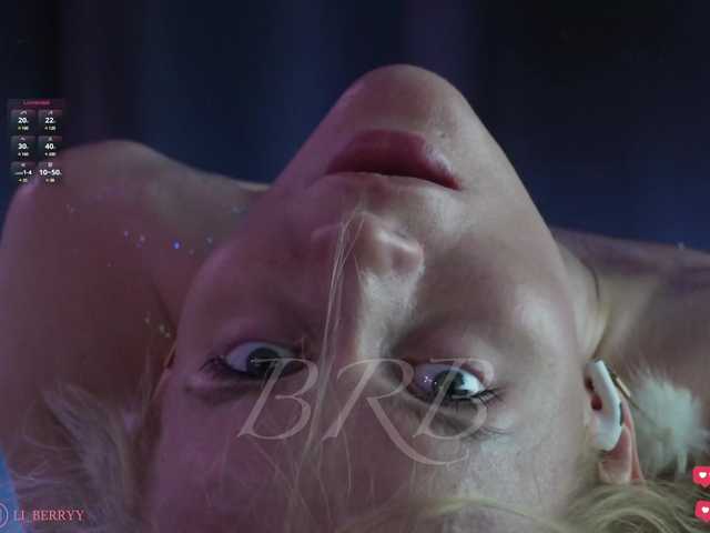 в попе у kartinkaa