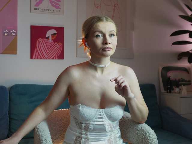 kartinkaa's BongaCams show and profile