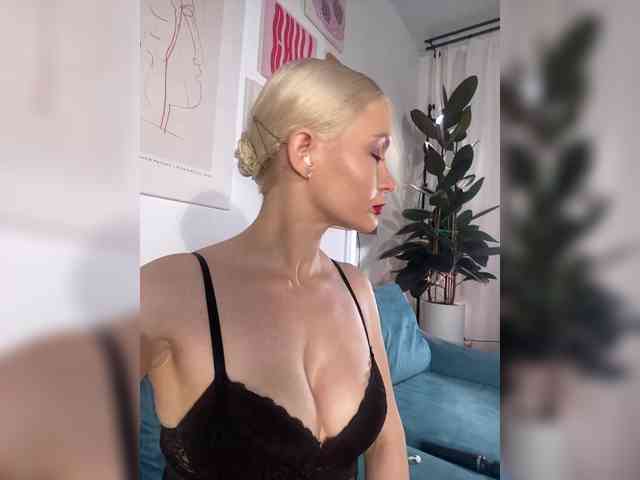 Li_Berry webcam