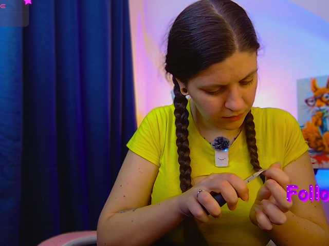 ann-mikele's BongaCams show and profile