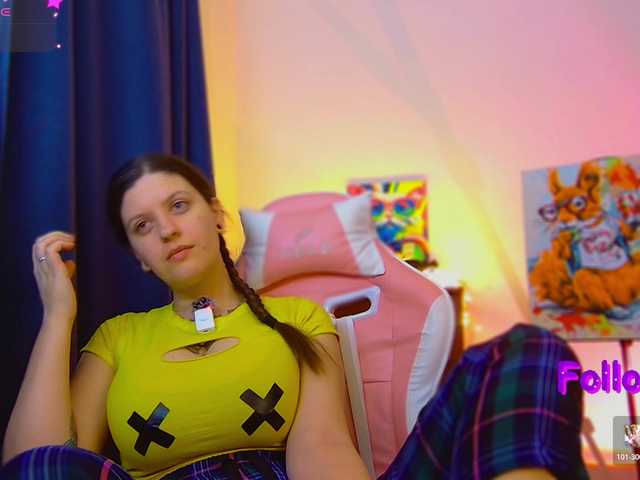 ann-mikele's BongaCams show and profile