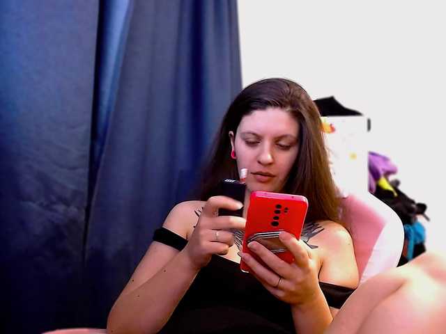 ann-mikele from BongaCams is Freechat